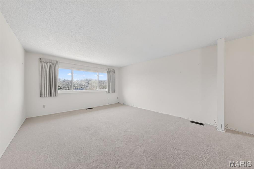 977 Cardello Drive Manchester, MO 63021 - Photo 11 of 42