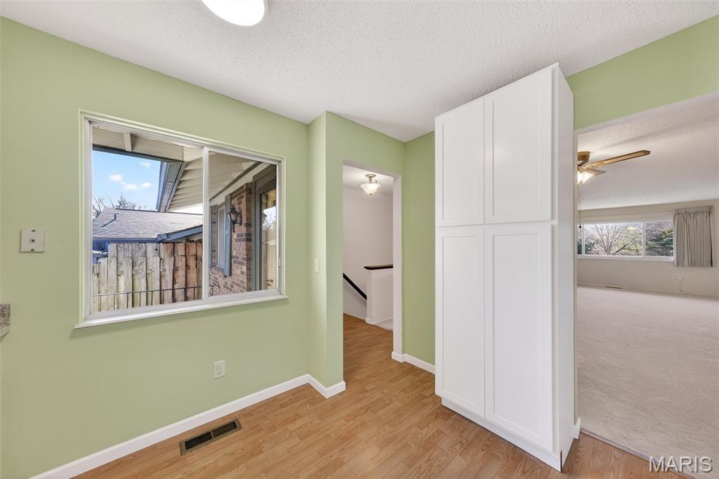 977 Cardello Drive Manchester, MO 63021 - Photo 5 of 42