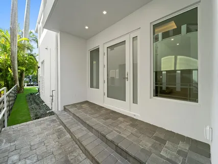$2,800,000 | 421 Hendricks Isle, Fort Lauderdale, FL 33301