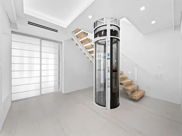 $2,800,000 | 421 Hendricks Isle, Fort Lauderdale, FL 33301