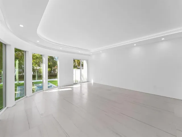 $2,800,000 | 421 Hendricks Isle, Fort Lauderdale, FL 33301