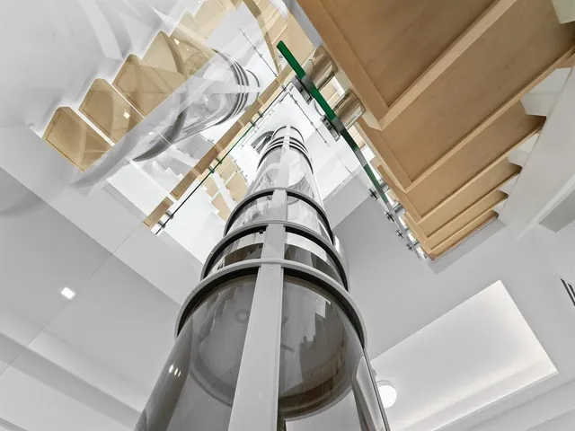 $2,800,000 | 421 Hendricks Isle, Fort Lauderdale, FL 33301