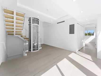 $2,800,000 | 421 Hendricks Isle, Fort Lauderdale, FL 33301