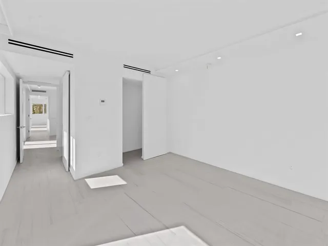 $2,800,000 | 421 Hendricks Isle, Fort Lauderdale, FL 33301