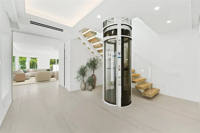 $2,800,000 | 421 Hendricks Isle, Fort Lauderdale, FL 33301