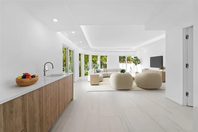 $2,800,000 | 421 Hendricks Isle, Fort Lauderdale, FL 33301