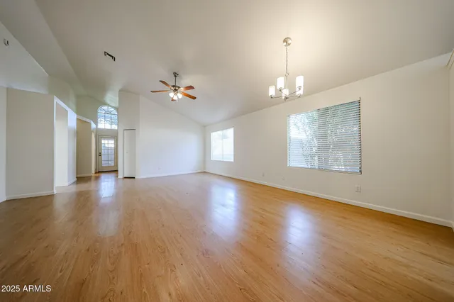 $2,250 | 214 South Rush Circle East, Chandler, AZ 85226