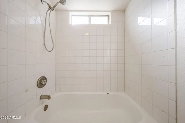 $2,250 | 214 South Rush Circle East, Chandler, AZ 85226