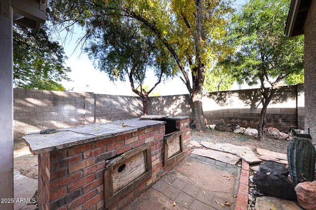 $2,250 | 214 South Rush Circle East, Chandler, AZ 85226