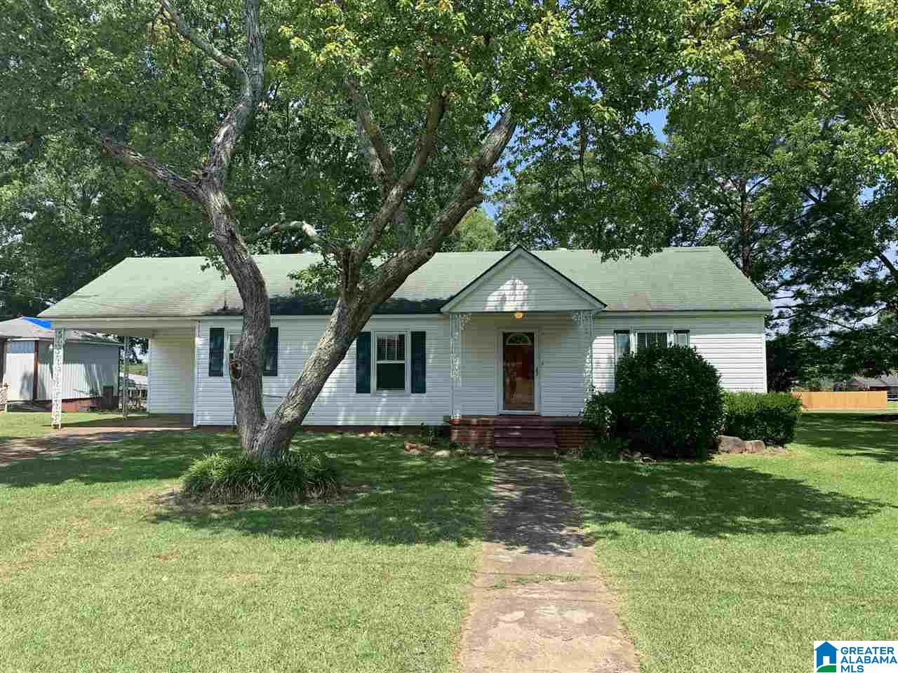 606 Riddle Avenue Piedmont, AL 36272 - Photo 1 of 47