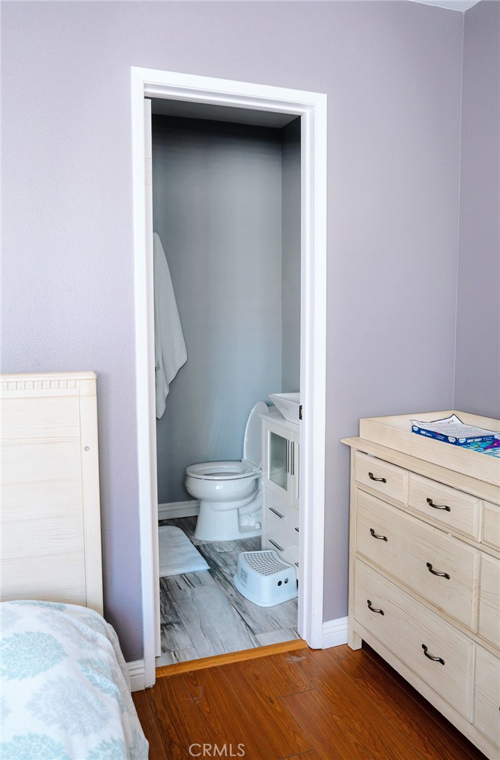 9759 Vía Roma Burbank, CA 91504 - Photo 11 of 29 a view of bathroom with toilet