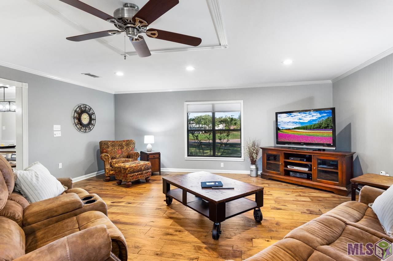 30430 Burgess Road Denham Springs, LA 70726 - Photo 2 of 38