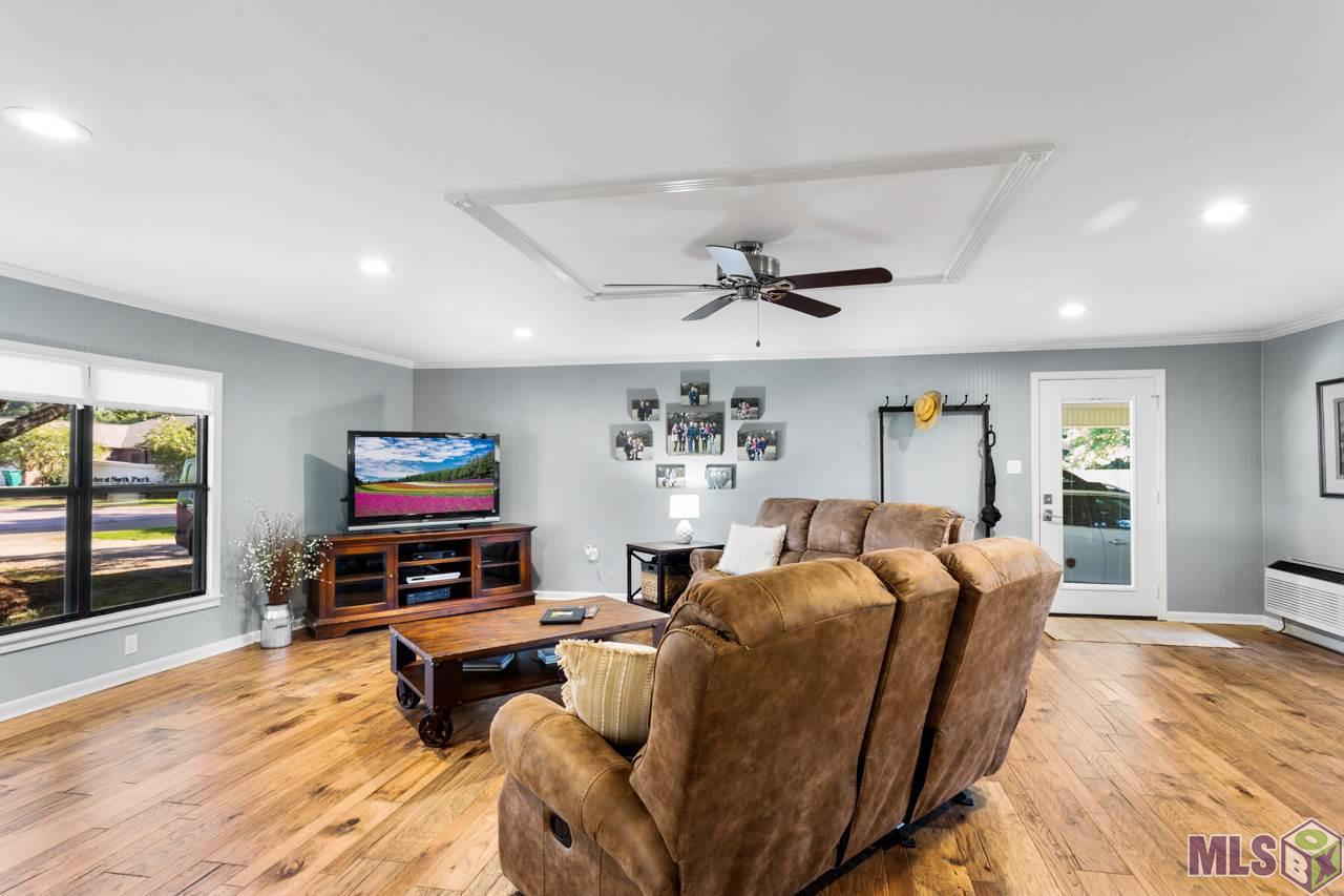 30430 Burgess Road Denham Springs, LA 70726 - Photo 3 of 38