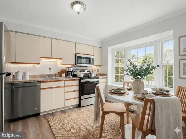 $2,699 | 45 Merrion Court, Lutherville-Timonium, MD 21093