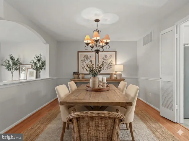 $2,699 | 45 Merrion Court, Lutherville-Timonium, MD 21093