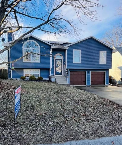 $286,000 | 3416 South Marshall Court, Independence, MO 64055