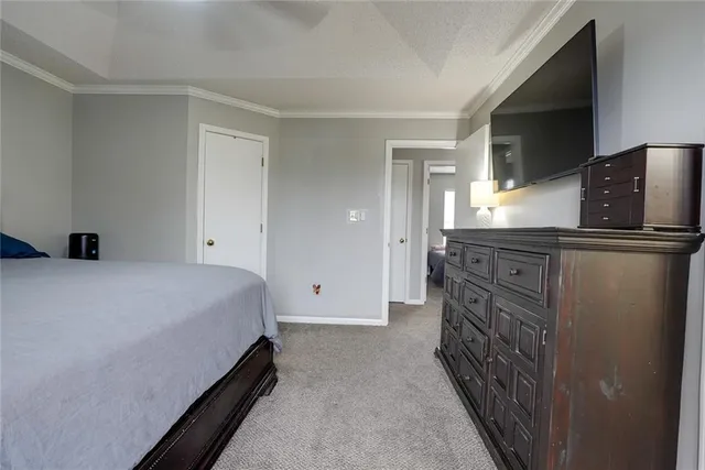 $286,000 | 3416 South Marshall Court, Independence, MO 64055