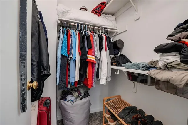 $286,000 | 3416 South Marshall Court, Independence, MO 64055