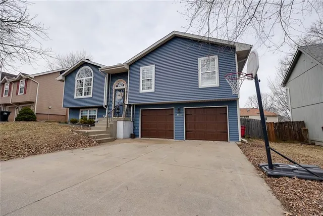 $286,000 | 3416 South Marshall Court, Independence, MO 64055