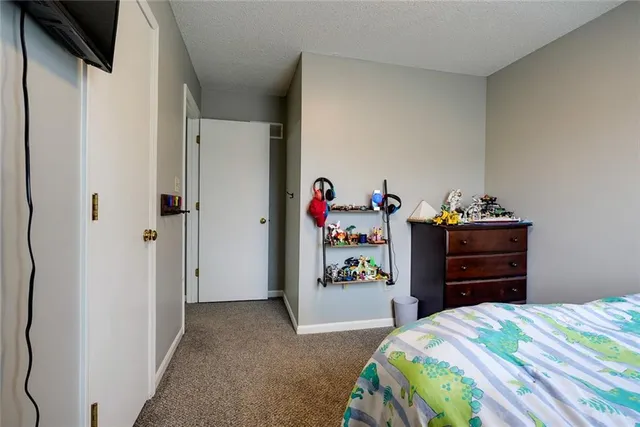 $286,000 | 3416 South Marshall Court, Independence, MO 64055