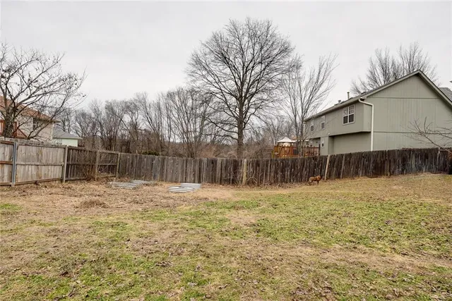 $286,000 | 3416 South Marshall Court, Independence, MO 64055