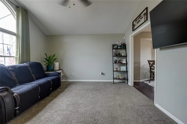 $286,000 | 3416 South Marshall Court, Independence, MO 64055