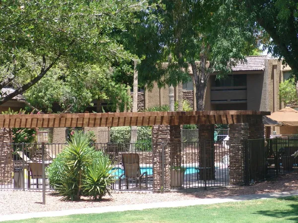 $1,750 | 3825 East Camelback Road, Unit 144, Phoenix, AZ 85018