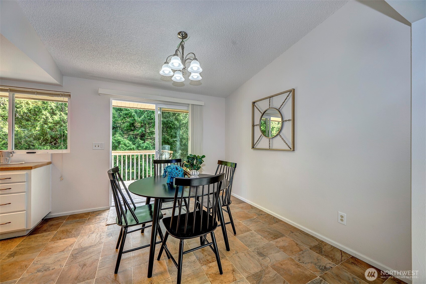 5503 138th Place Southwest Edmonds, WA 98026 - Photo 9 of 33