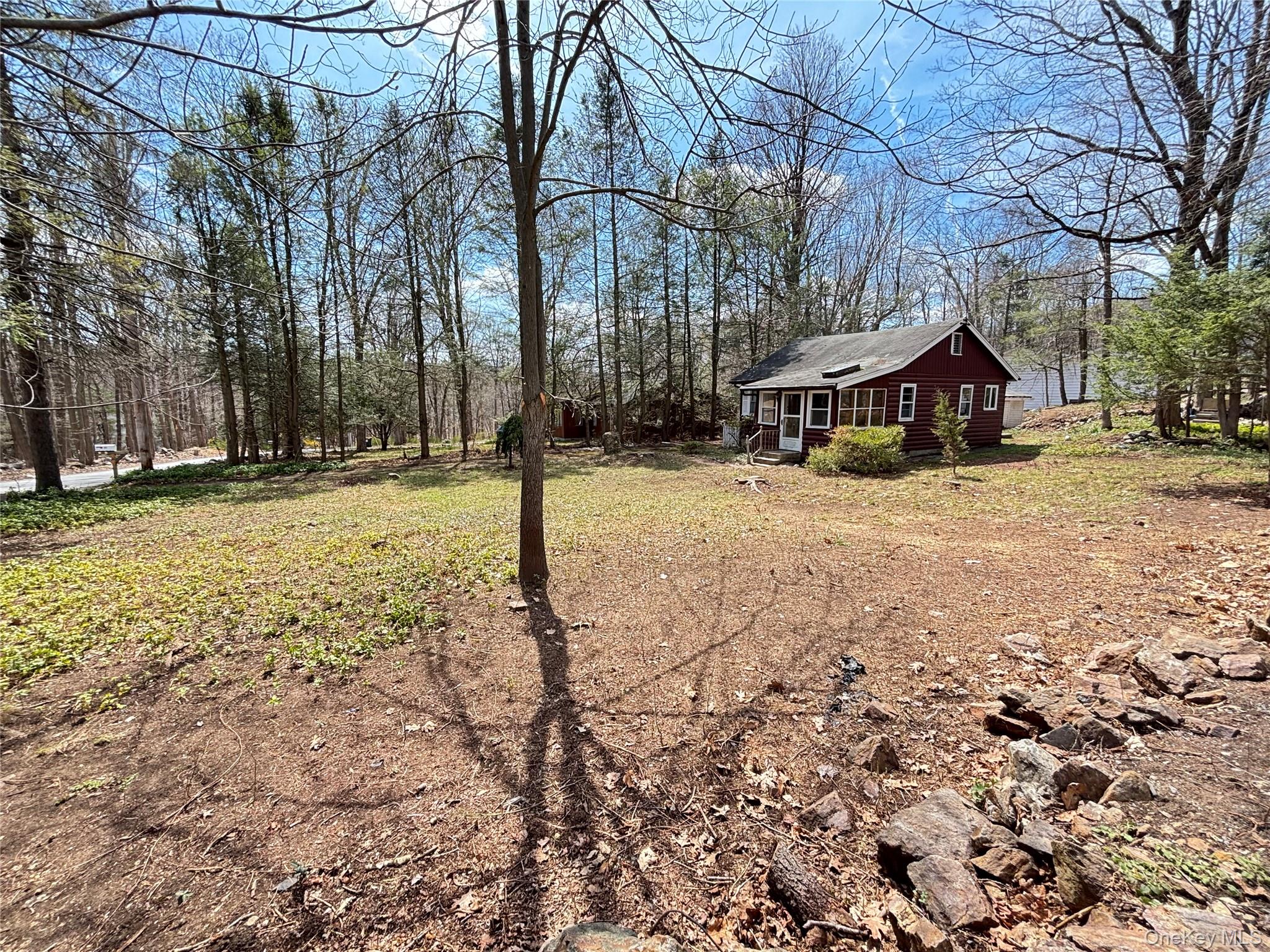 34 Cascade Lake Road Warwick, NY 10990 - Photo 3 of 23