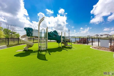 $795,000 | 2602 Morning Mist Drive, Baton Rouge, LA 70810