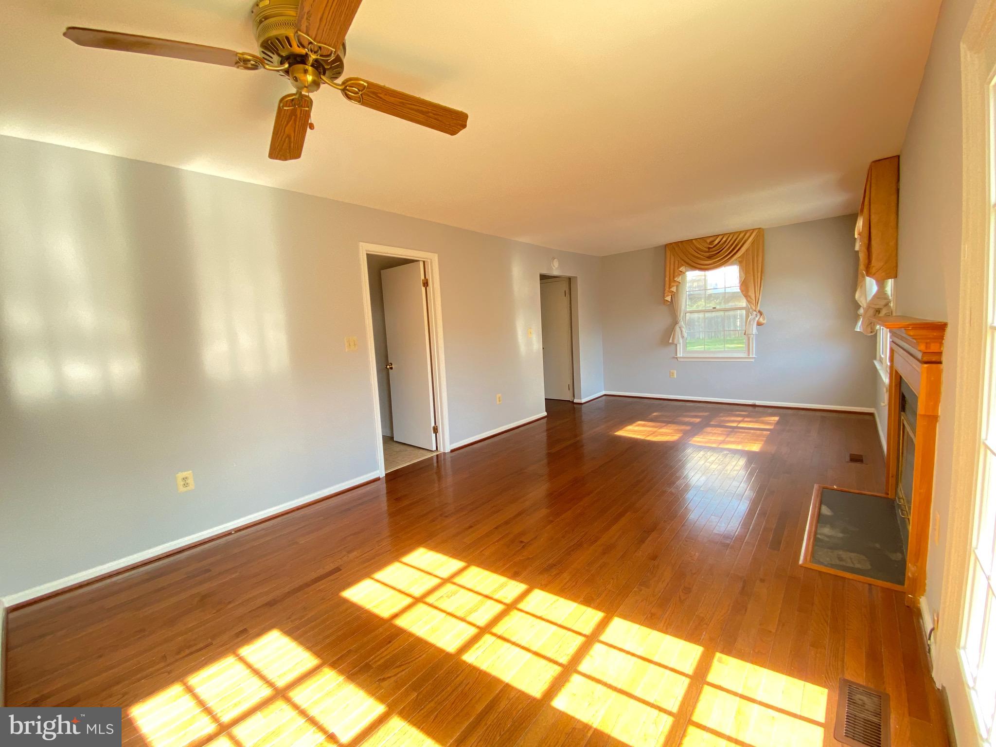 1029 Mondrian Terrace Silver Spring, MD 20904 - Photo 5 of 31