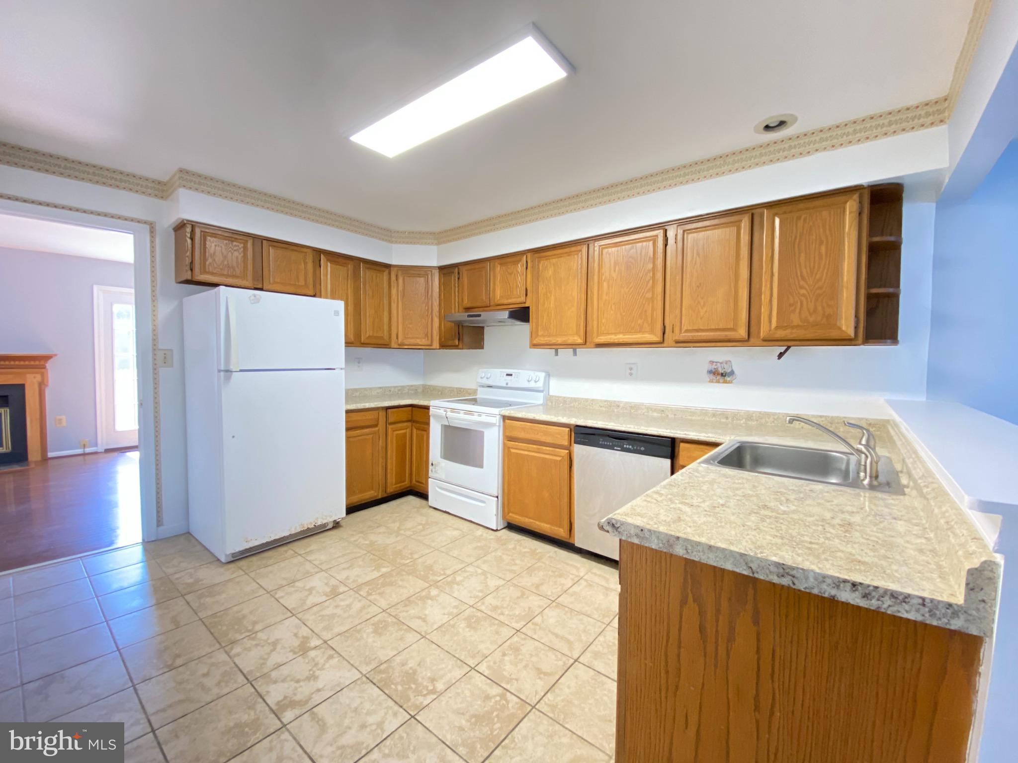 1029 Mondrian Terrace Silver Spring, MD 20904 - Photo 7 of 31