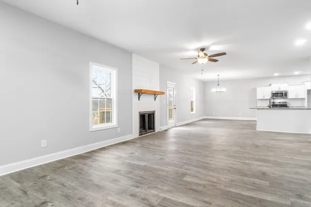 $2,995 | 2129 Powell Road, Clarksville, TN 37043