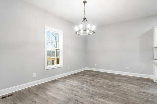 $2,995 | 2129 Powell Road, Clarksville, TN 37043