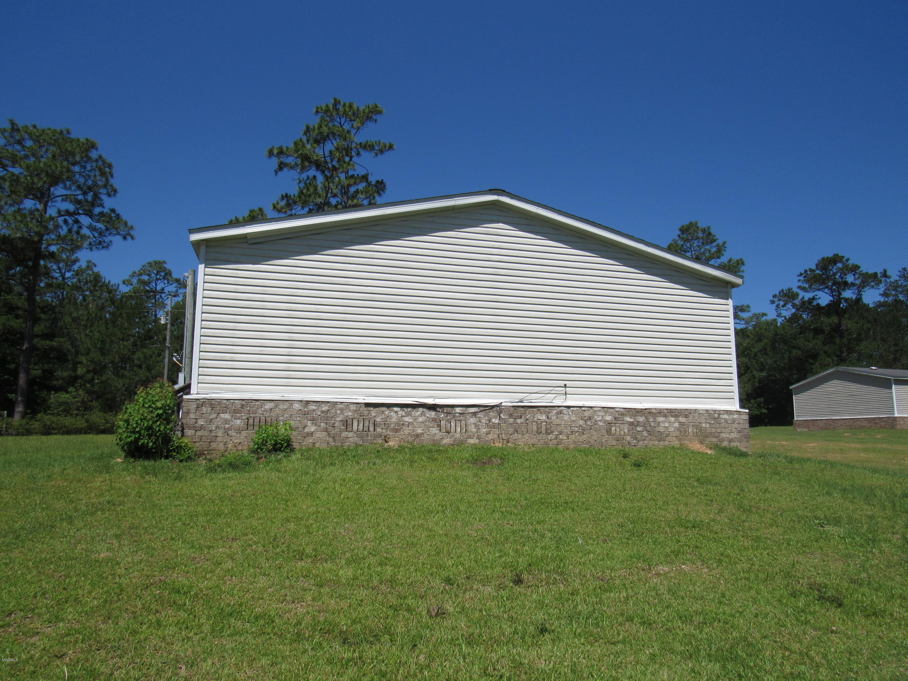 14 H K Lewis Road Carriere, MS 39426 - Photo 18 of 20 Back of home