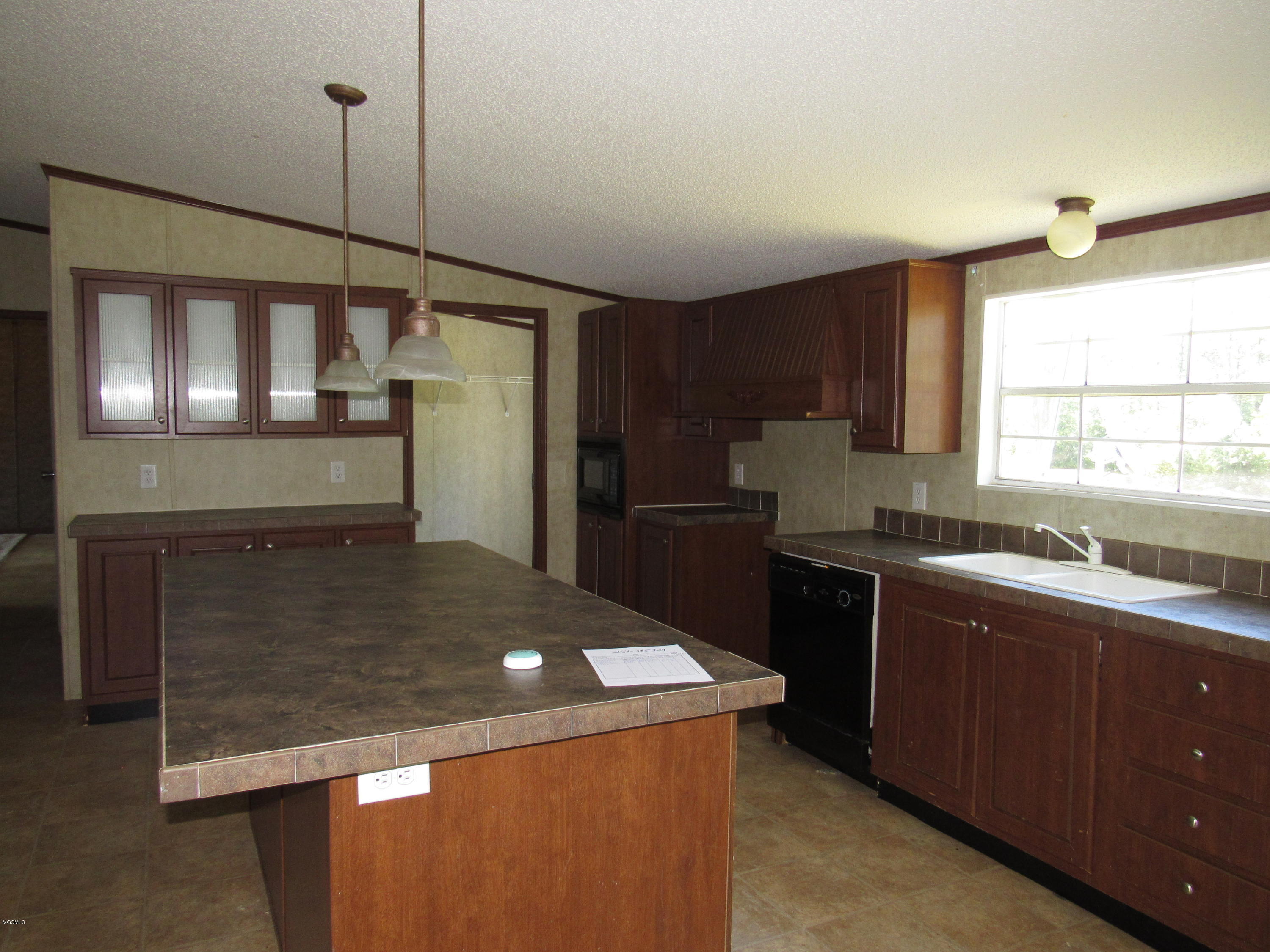 14 H K Lewis Road Carriere, MS 39426 - Photo 6 of 20 Kitchen view 1