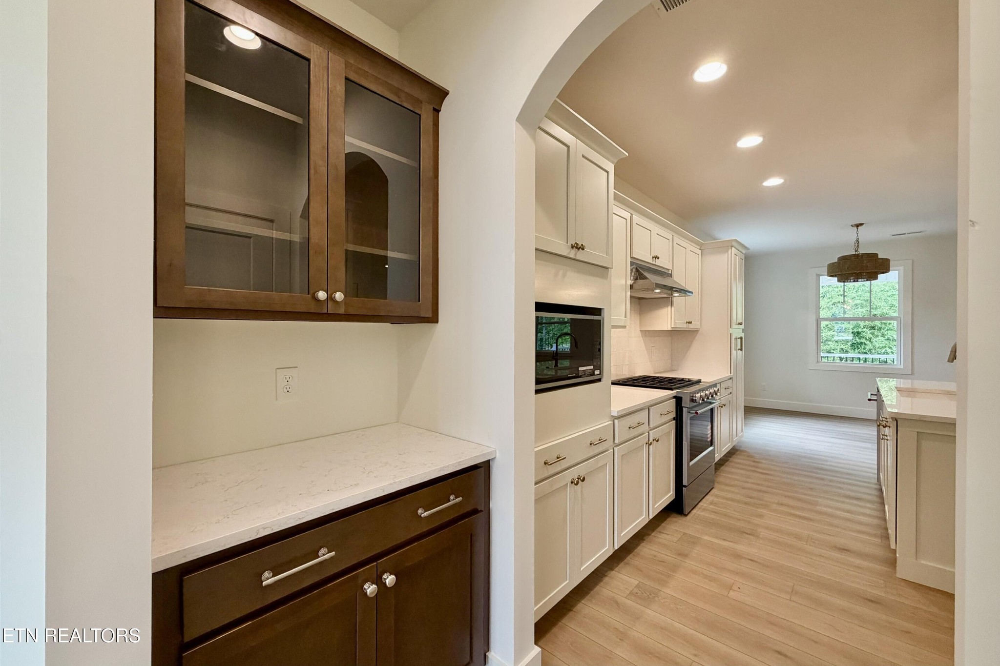 1705 Harvey Road Knoxville, TN 37922 - Photo 7 of 34 Gallery Image 7