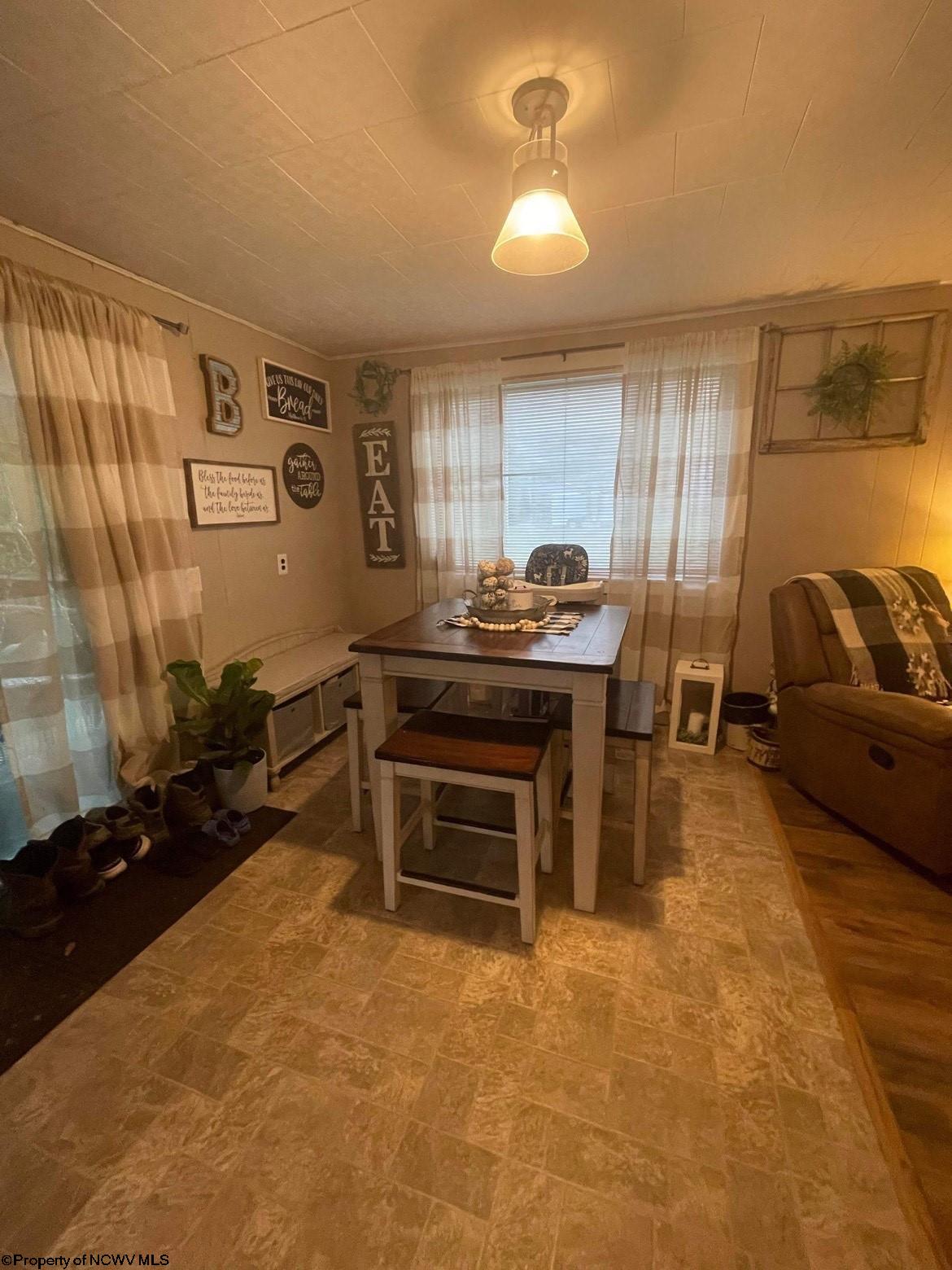 78 Evans Road Eglon, WV 26716 - Photo 5 of 18 Gallery Image 5
