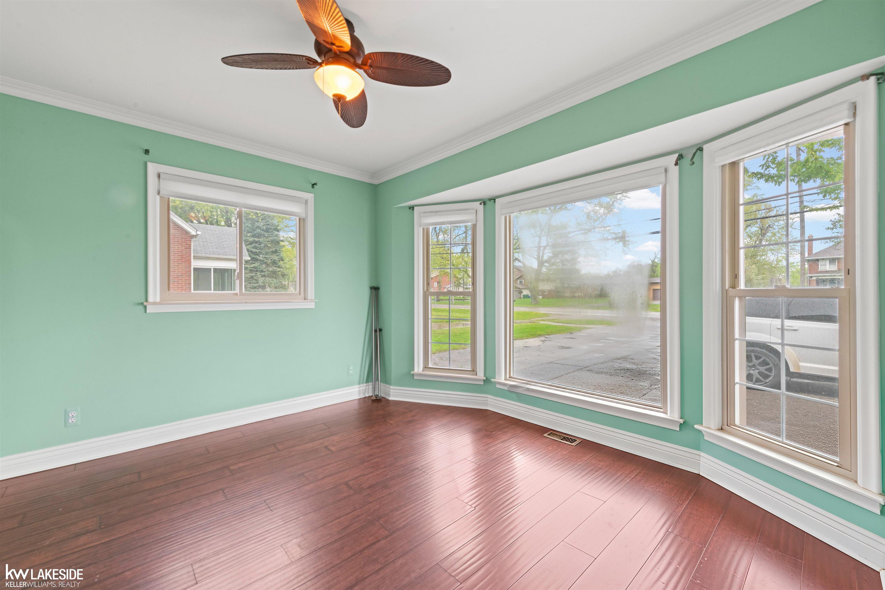27080 South River Road Harrison Township, MI 48045 - Photo 27 of 40