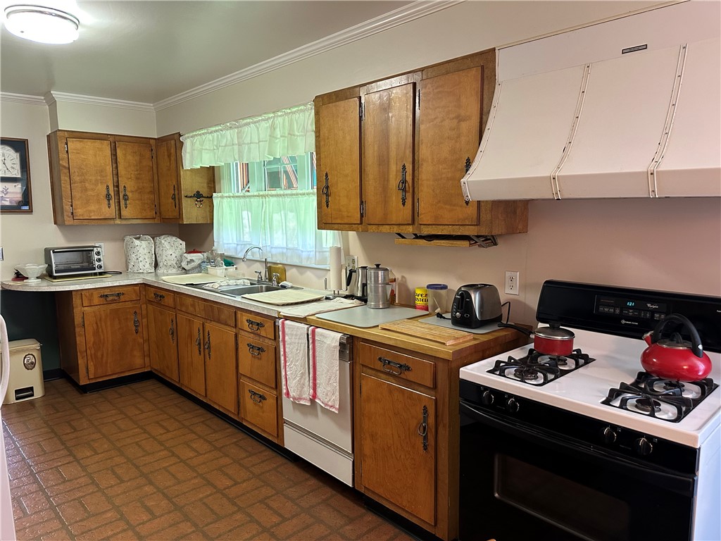 278 Minard Run Road Bradford, PA 16701 - Photo 13 of 50