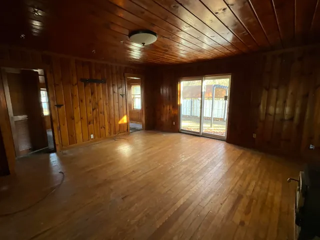 $159,900 | 8802 66th Street Southeast, Alto, MI 49302