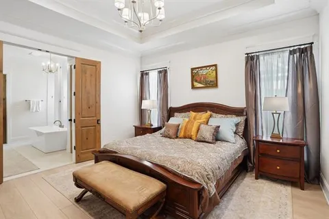 $685,000 | 208 Menetre Drive, Covington, LA 70433