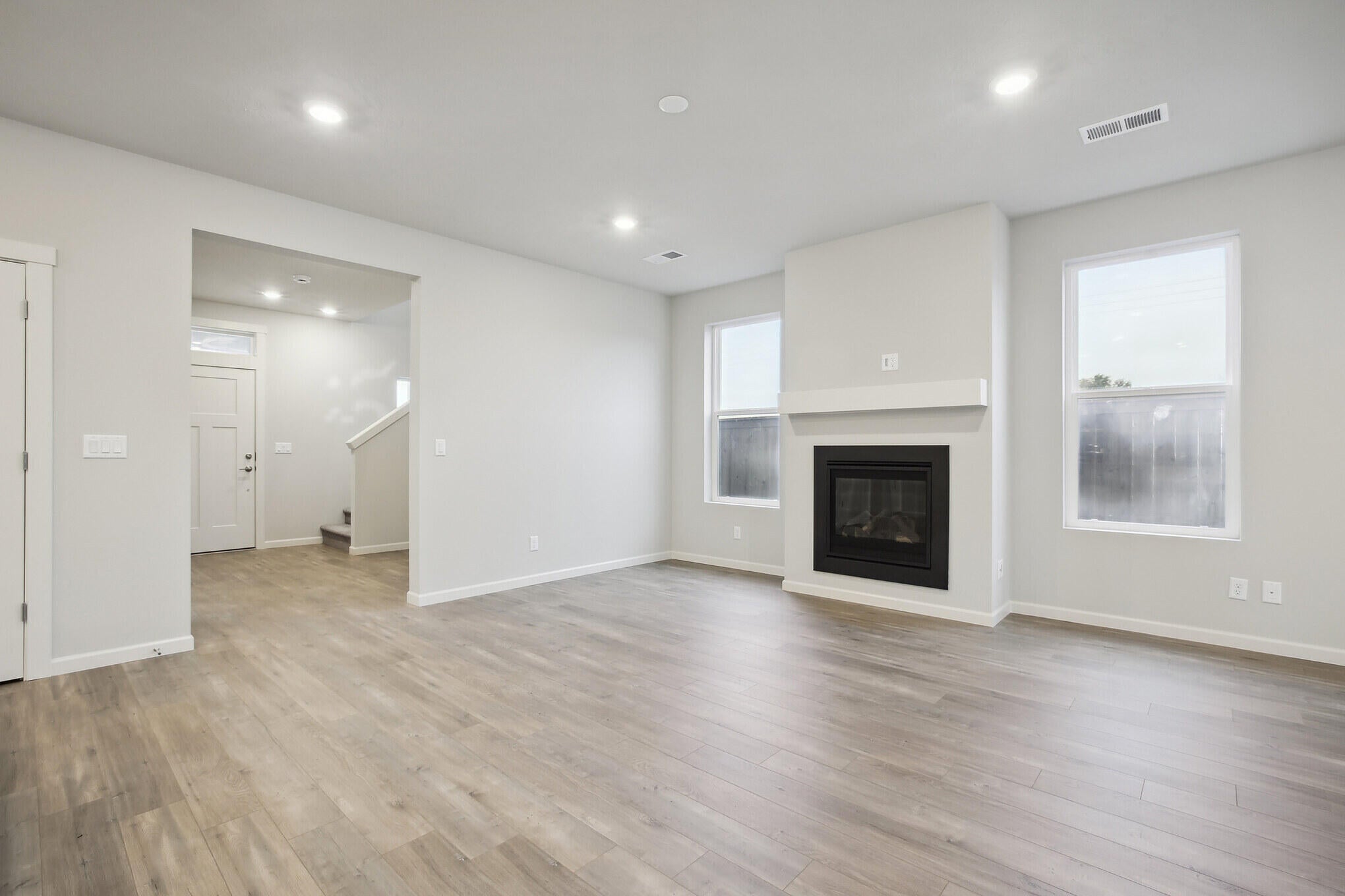4026 Southwest Quartz Avenue, Unit HOMESITE #29 Redmond, OR 97756 - Photo 12 of 22 _MG_7549 (1)