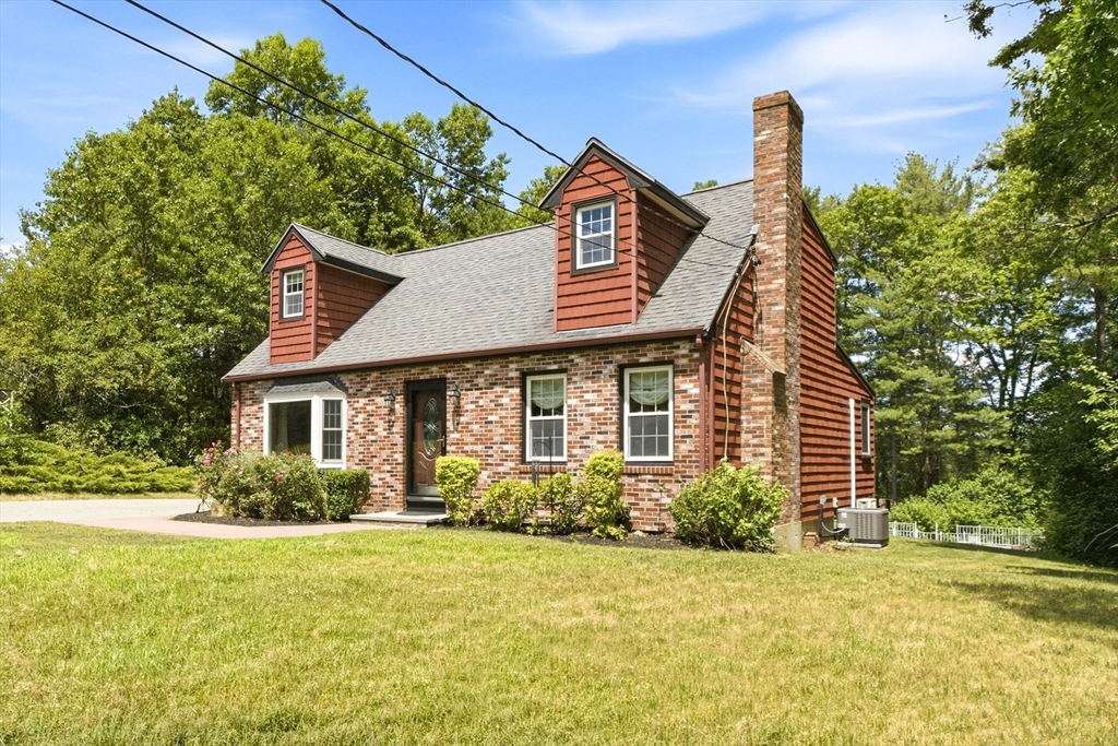 3 Drone Road Walpole, MA 02081 - Photo 3 of 37