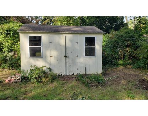 30 Garland Street Springfield, MA 01118 - Photo 3 of 15 Gallery Image 3