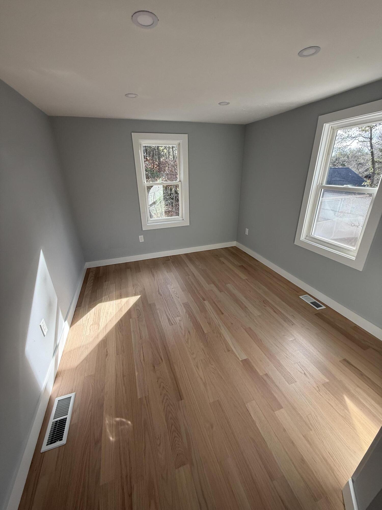 35 Claulise Lane Mashpee, MA 02649 - Photo 12 of 20 IMG_1851