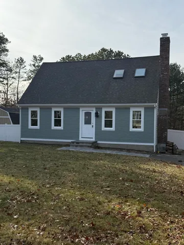 $719,900 | 35 Claulise Lane, Mashpee, MA 02649