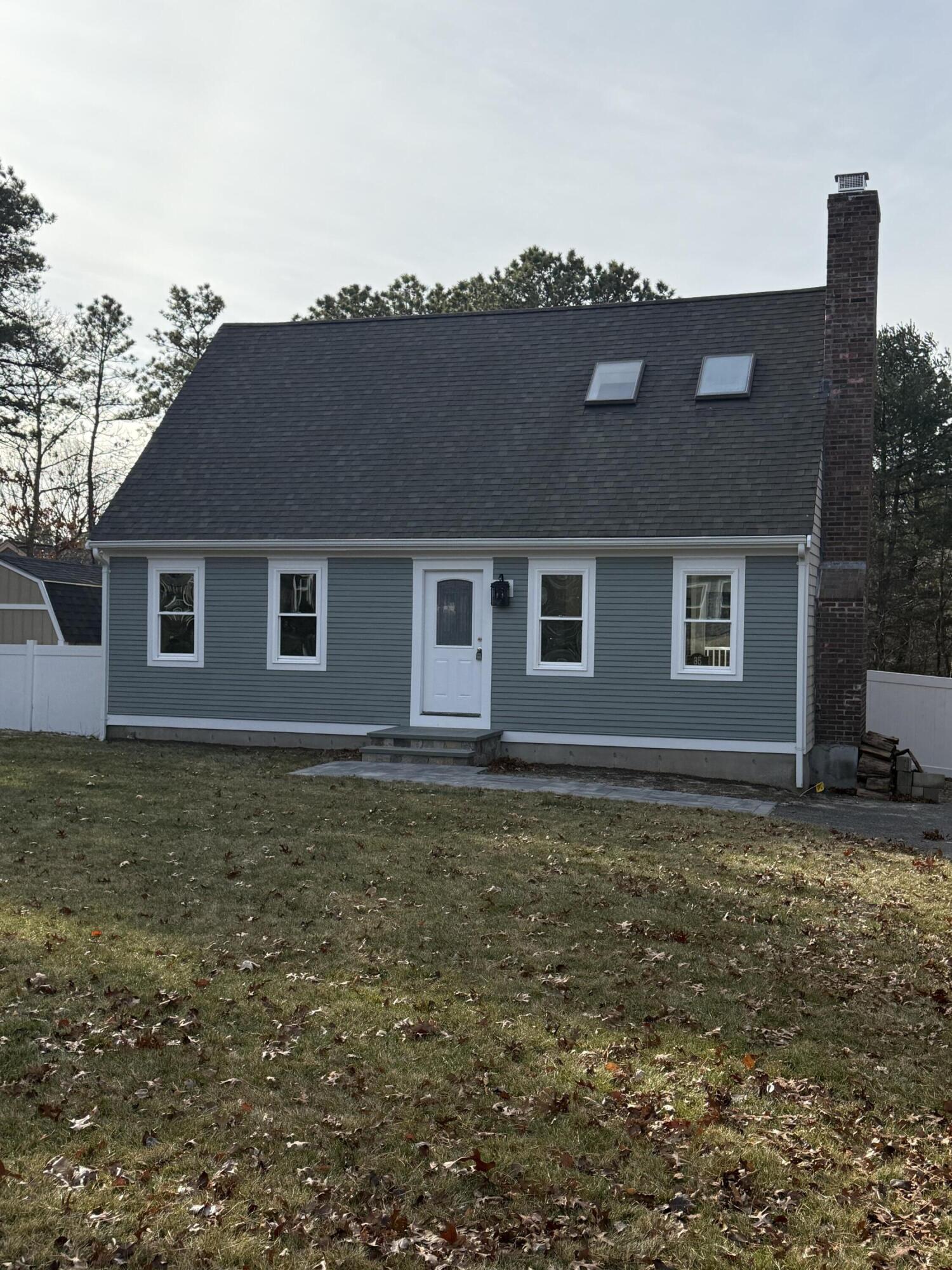 35 Claulise Lane Mashpee, MA 02649 - Photo 2 of 20 IMG_1862
