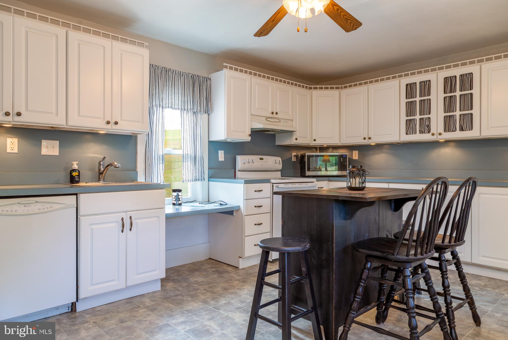 68 Parallel Road Pine Grove, PA 17963 - Photo 14 of 38 Gallery Image 14