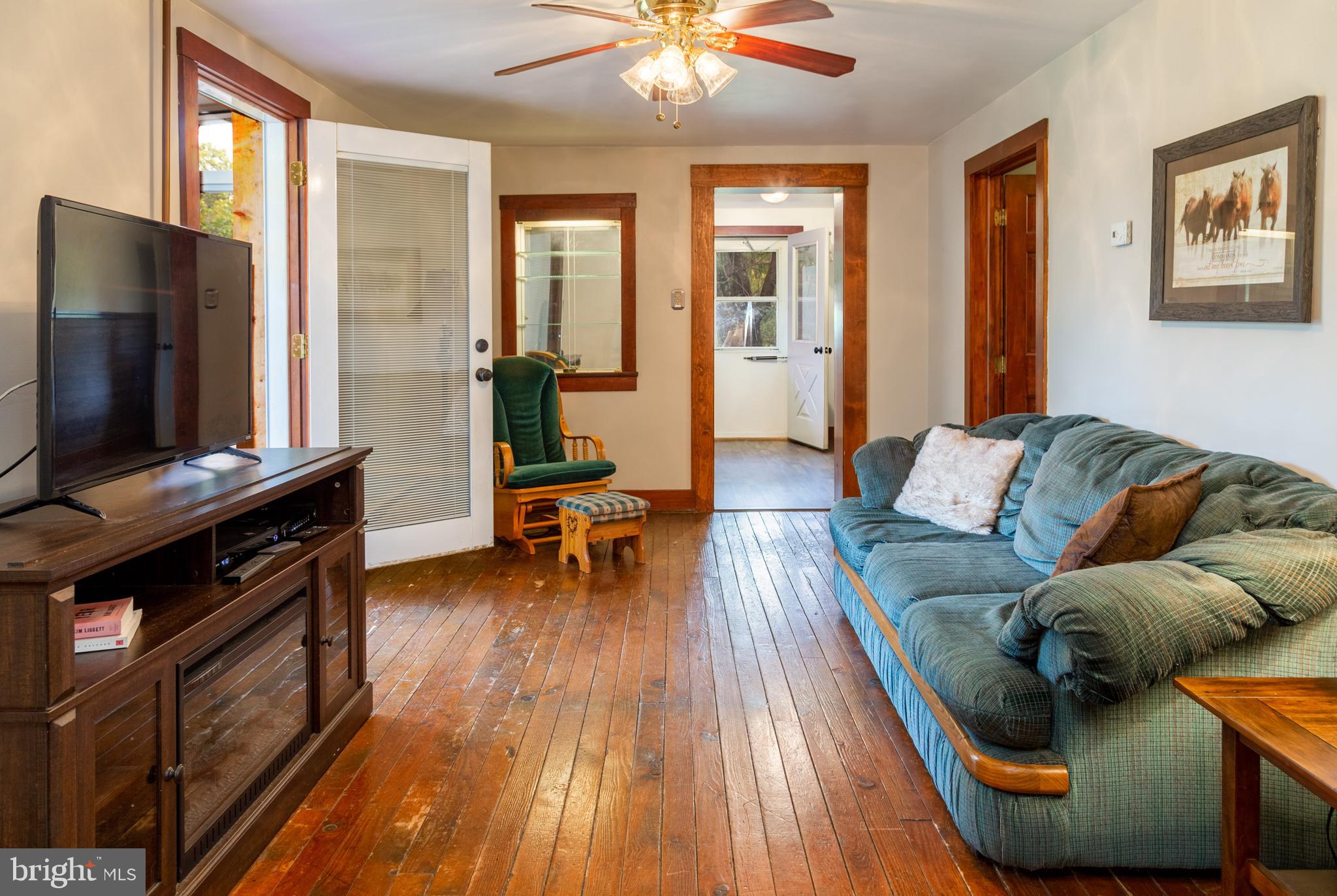 68 Parallel Road Pine Grove, PA 17963 - Photo 17 of 38 Gallery Image 17